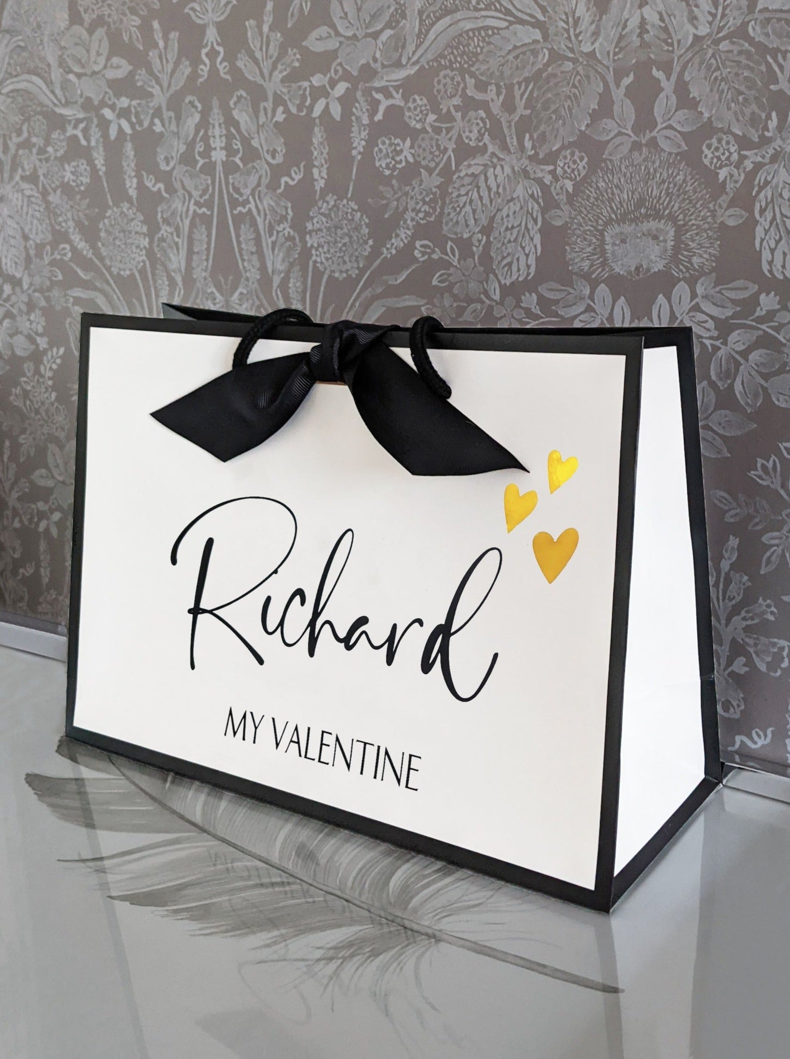 Valentines Gift Bag - Love Hearts - ADC Crafts