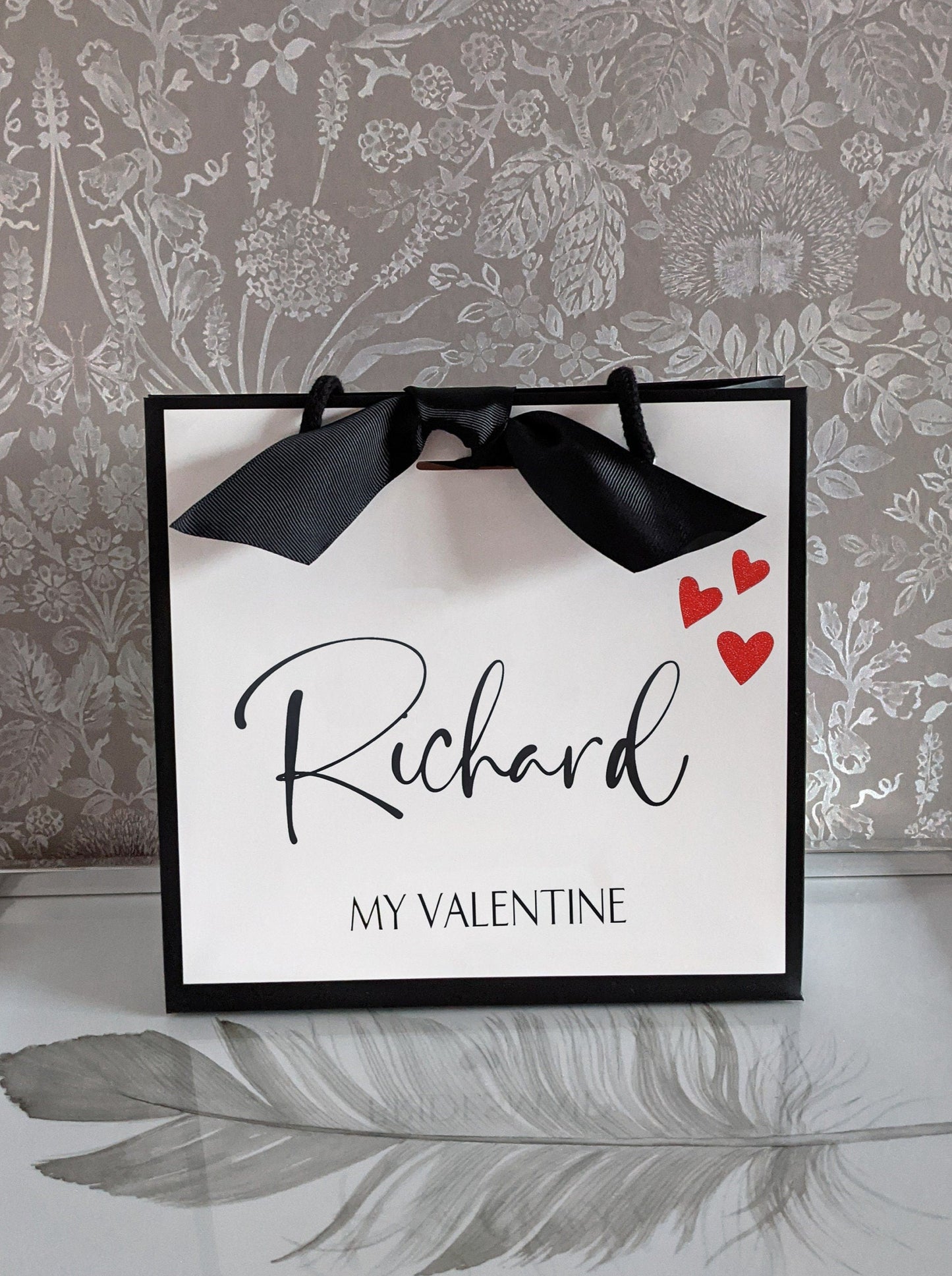 Valentines Gift Bag - Love Hearts